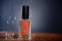 عکاسی تبلیغاتی عطر کلوین