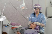 عکاسی تبلیغاتی محصولات یک بار مصرف آیریل