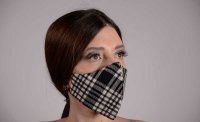 عکاسی صنعتی محصولات بهداشتی زینتی (ماسک )